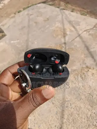 OnePlus Buds Pro 3