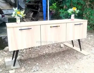 TV Stand for Your Room
