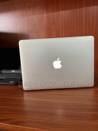 Laptop Apple MacBook Air 8GB Intel Core i5 SSD 128GB