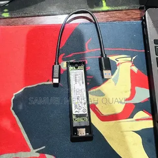 M.2 SSD Sata 256 in an SSD Enclosure