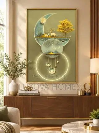 Shop Elegant LUXOVA Crystal Wall Portraits Today