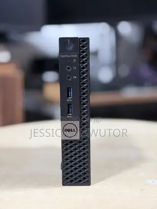 Desktop Computer Dell 8GB Intel Core i5 SSD 256GB