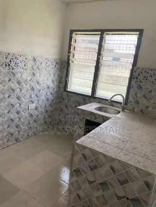 1bdrm House in Awoshie for rent