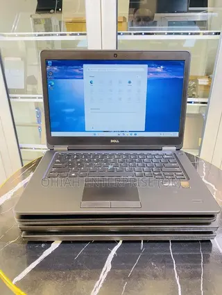 Laptop Dell Latitude 7450 8GB Intel Core i5 SSD 128GB