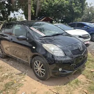 Toyota Vitz 1.3 AWD 5dr 2008 Black