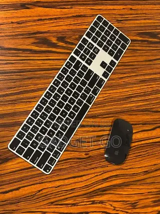 Apple Magic Keyboard Touch ID + Magic Mouse USB-C