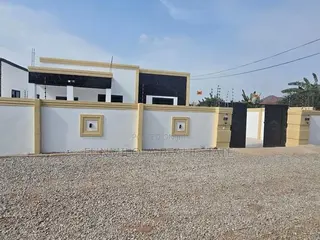 3bdrm House in Kasoa Adade, Awutu Senya East Municipal for sale