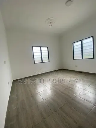 3bdrm Apartment in Spintex Glow Lamp, Baatsona Total for rent