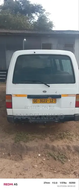 Nissan Caravan (Urvan) 2010 White