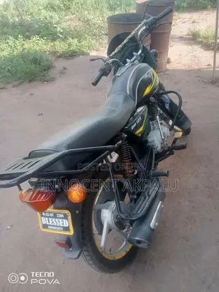 Bajaj Boxer 125 2022 Black