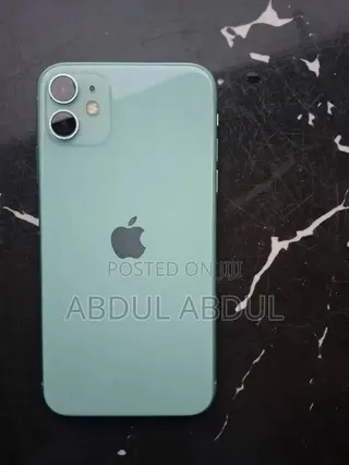 Apple iPhone 11 64 GB Green