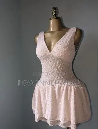 Knitted Flirty Silhouette Dress