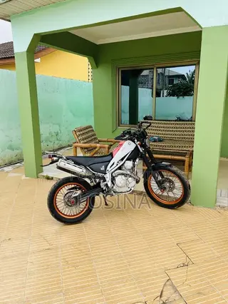 Yamaha 2021 Orange