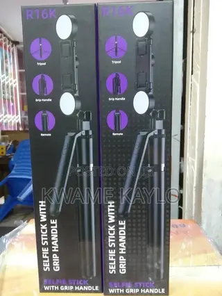 R16k Selfie Stick With Grip Handle