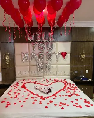 Simple Birthday Room Decor