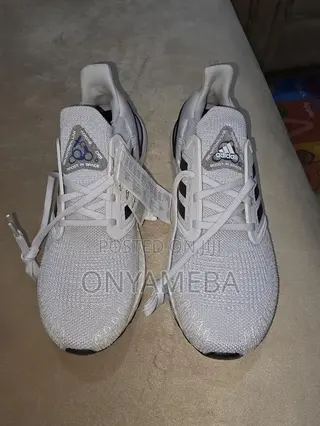 Adidas Utraboost Run 20
