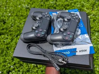 PlayStation 4 Standard