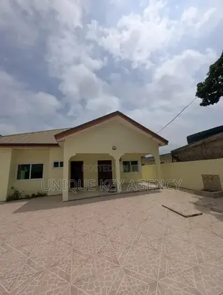 3bdrm House in Unique Key Agency, The Mall for sale