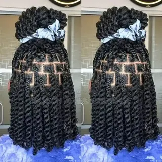 Hair Dresser/ Braider