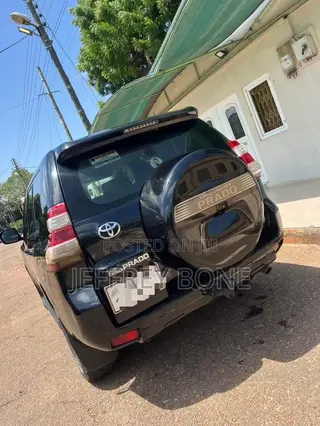 Toyota Land Cruiser Prado 2.8 D-4D 2014 Black