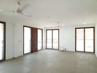 3bdrm Apartment in Boundary Road Area for rent
