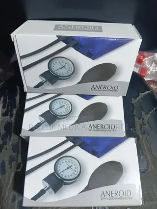 Aneroid Sphygmomanometer With Student Stethoscope
