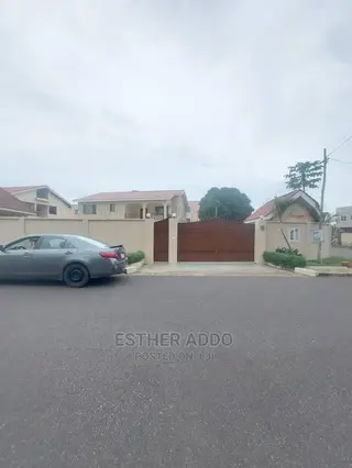 4bdrm Mansion in East Legon for rent