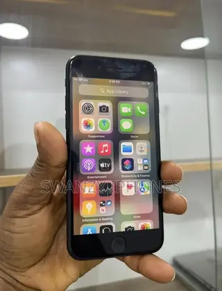 Apple iPhone 7 32 GB Black
