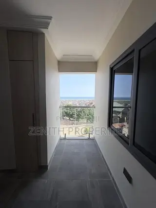 1bdrm Apartment in Zenith Realty, Old Barrier for rent