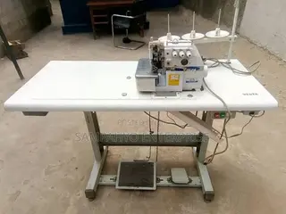 Three Thread Knitting Machine