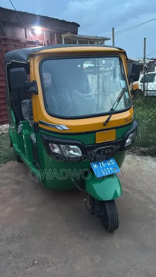 New TVS King Cargo 2025 Green