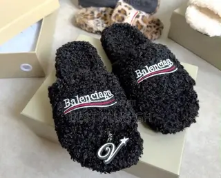 Balenciaga Furry/ Teddy Slide