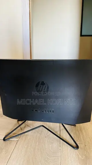 Desktop Computer HP 200 G4 All-in-One 8GB Intel Core i5 HDD 1T