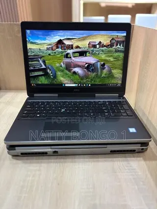 Laptop Dell Precision 7520 16GB AMD SSD 256GB