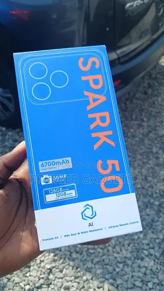 New Tecno Spark 50 128 GB White