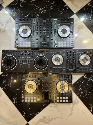 Pioneer DJ Controller