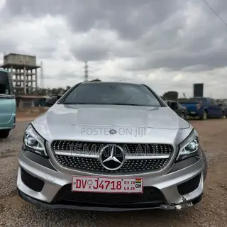 Mercedes-Benz CLA-Class CLA 250 4MATIC Sedan 2016 Silver