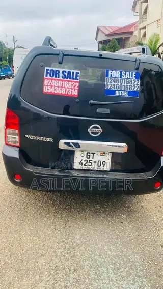 Nissan Pathfinder 2009 Black