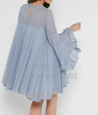 New Bohoo Smick Dress Uk. Size 16