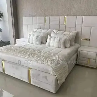Luxury Queen Size Bed Frame With Side Drawers