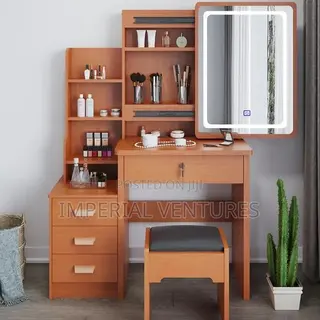 Strong Quality Brown Dresser Mirror