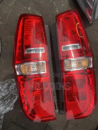 Hyundai H1 Headlights