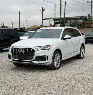 Audi Q7 2023 Black