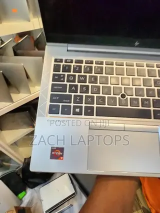 Laptop HP EliteBook 845 G8 16GB AMD Ryzen 7 SSD 256GB