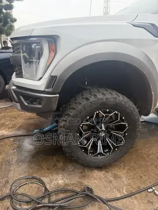 F150 Raptor Rim Offroad