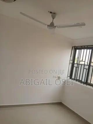 2bdrm Apartment in Amrahia, Accra Metropolitan for rent