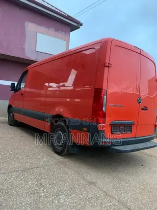 Mercedes-Benz eSprinter 2500 170" WB Cargo Van w/High Roof 2024 Red