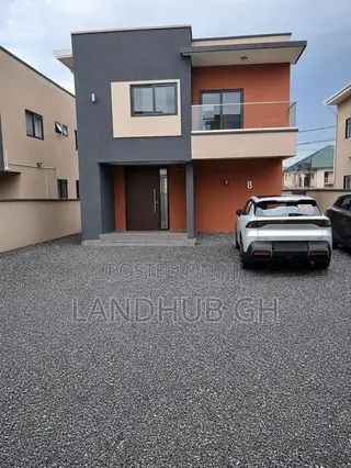 4bdrm House in Owusu Ansah for sale