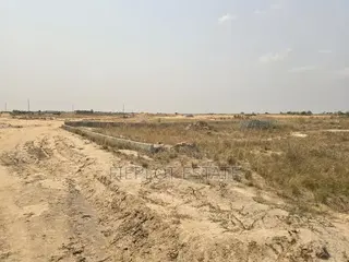 A Smart Location for Smart People