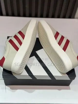 Adidas Lifestyle Court Barreda Shoe // Original Quality.